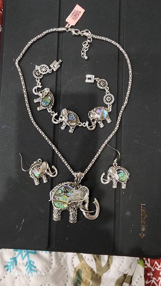 Elephant Necklace Earrings And Bracelet Set