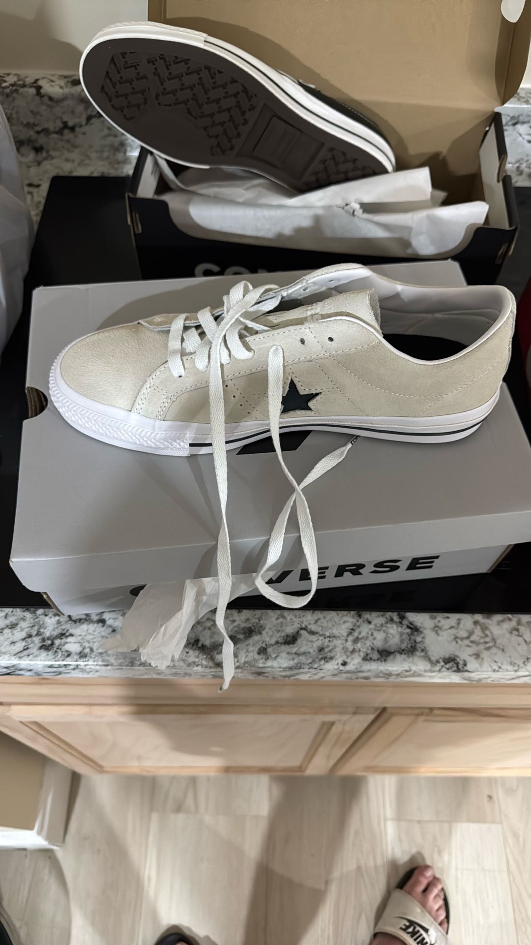 Converse