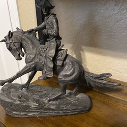 8”Tall  Collector Remingtons ! (7)