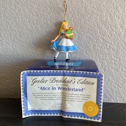 Alice In Wonderland Ornament 