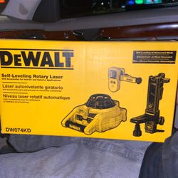 Dewalt Self Leveling Rotary laser 