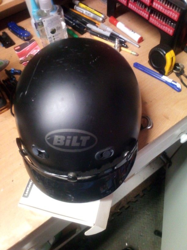 Built Falcon 1/2 Large Motorcycle Helmet
