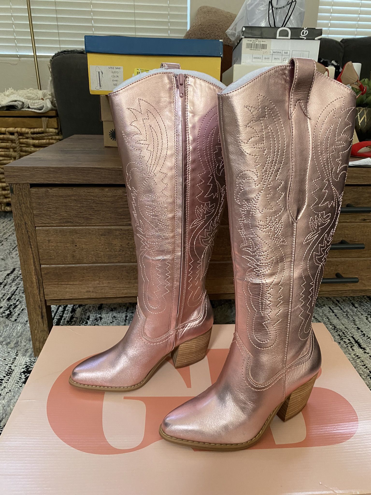 New GB Pink Metallic Western Boots size 7.5