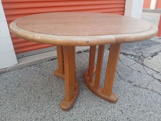 Kitchen table