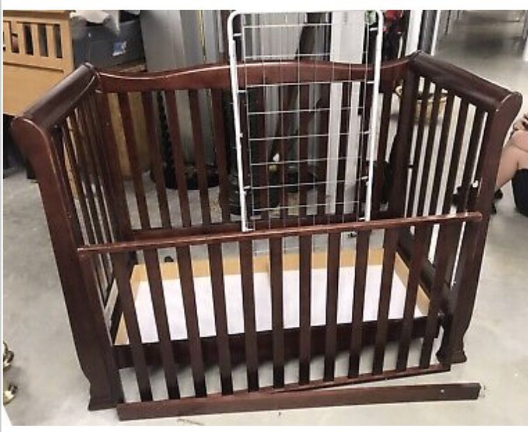 Bellini Baby Alexander Convertible Crib