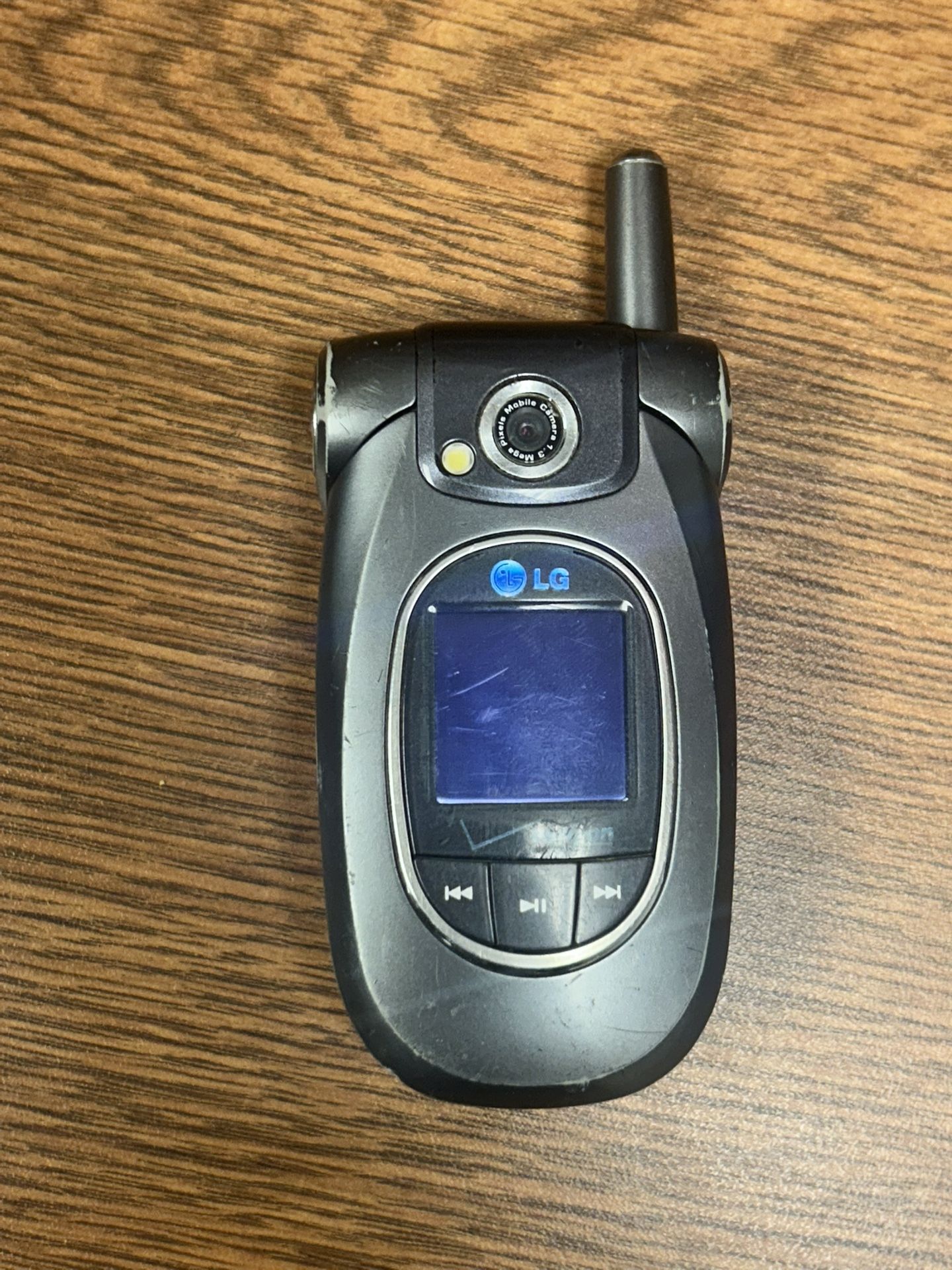 LG VX6100 Verizon Flip Phone with Camera