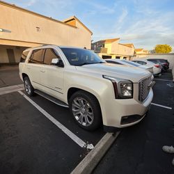 2015 GMC Yukon