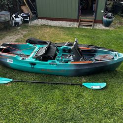 Old Town 106 Minn Kota Fishing Kayak