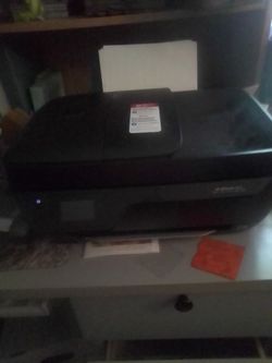 2 HP printers