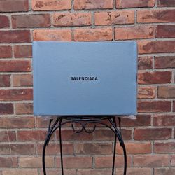 Size 40 LED BALENCIAGA TRACK 