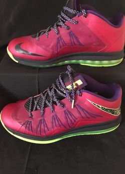 LeBron James Basketball Shoes size (12)