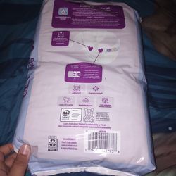 Dry & Gentle Newborn Diapers ,You Can Trade It For Size Ones