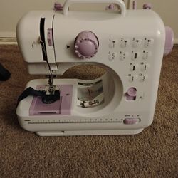 Sewing Machine Used NO PEDAL NO CORD