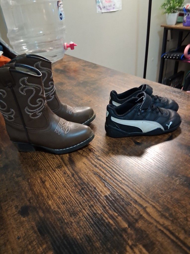 Boots, Pumas