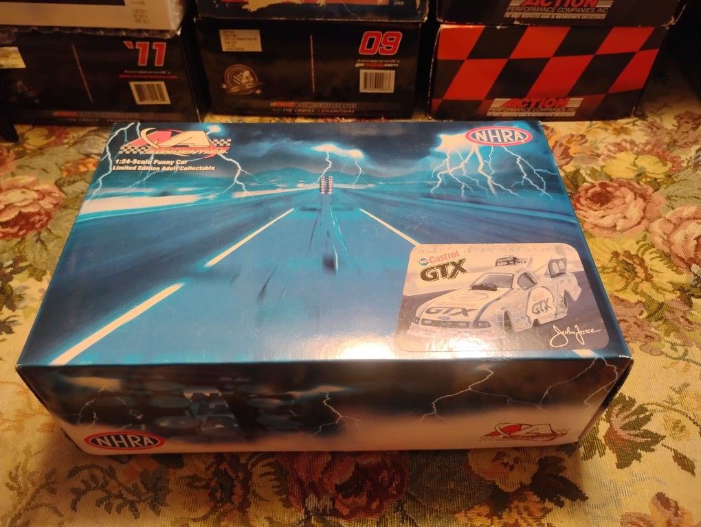 Hard To Find 1:24 2006 John Force Castrol GTX/25th Anniv US Nationals Mustang Funny Car