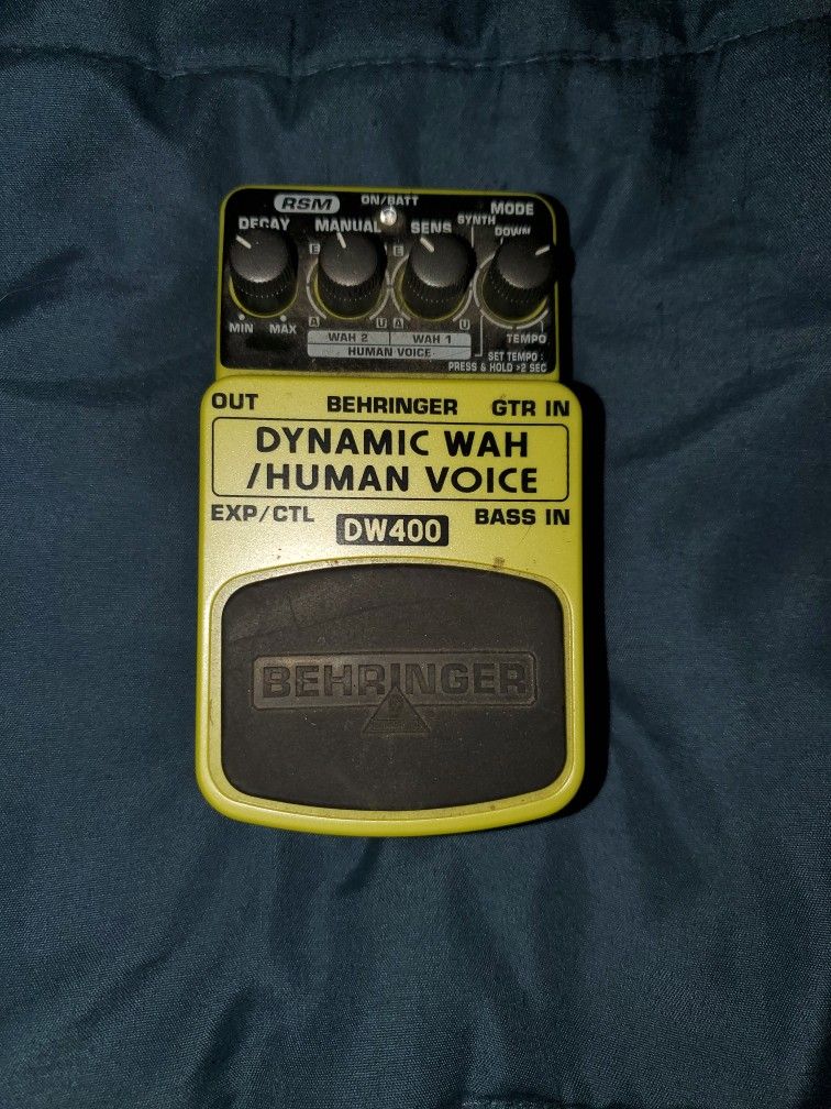 Behringer Dw400