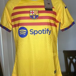 30$ some sizes available 30$ player version just the jerseys in this post Soccer  LA FC Los Angeles, ASK for sizes Galaxy especial edition player vers