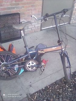 Fold up bike