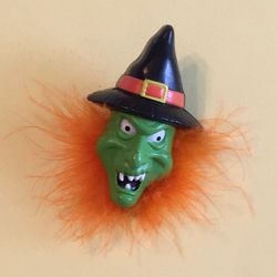 🎃 Vintage Halloween Witch Head Pin