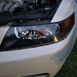 49$ Headlight Restoration/Restauración de luces 