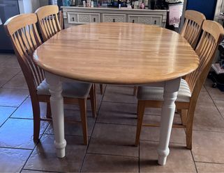 Oval/Round Farm House Table With 4 Chairs