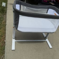 Bassinet 