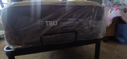 New Tru Lux Cool 14 inch mattress w/ New electric adjustable head & foot by remote controll bed frame (twin size)