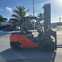 Forklift Toyota 