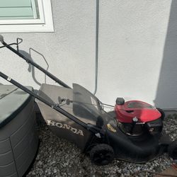 Honda Gas Lawnmower