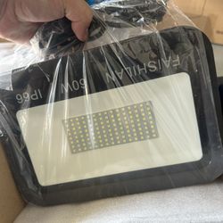 led Light. 2 Pack 60W. Waterproof. 