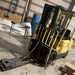 Hyster 5000 lb forklift 