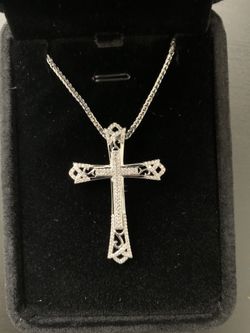 Sterling Silver 925 Cross Pendant iiiWith CZ stone And Chain 18” long.