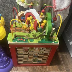 B. toys Wooden Activity Cube - Zany Zoo 
