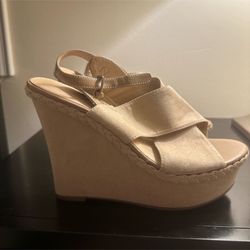 Women’s Wedge Sandals