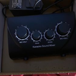 Karaoke sound mixer