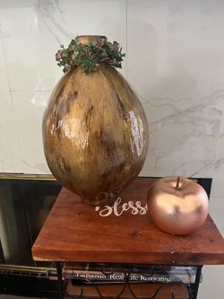 Paper mache base