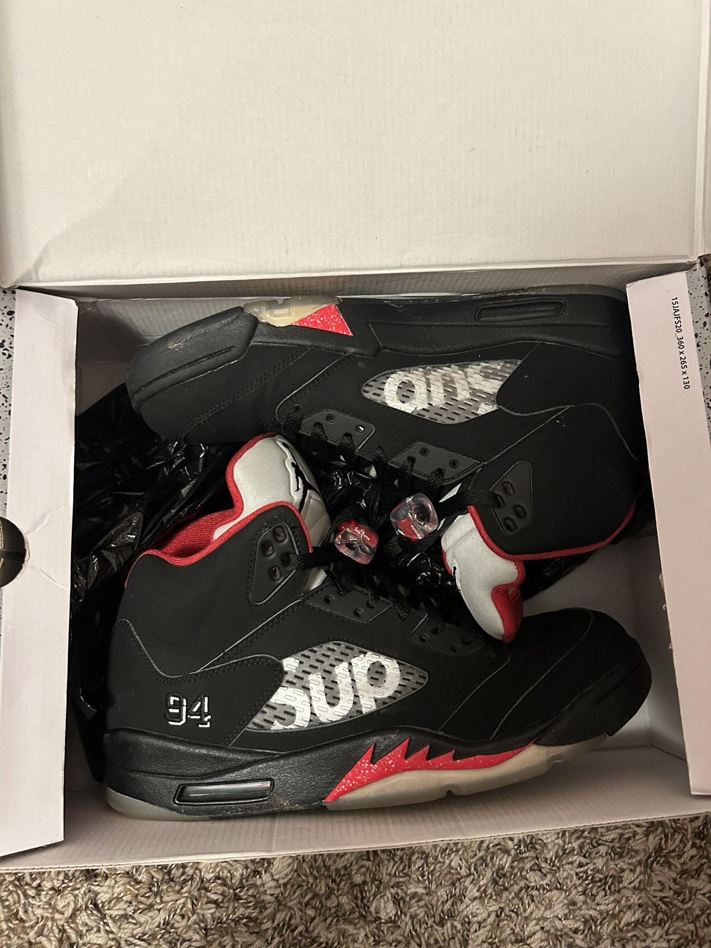 Jordan 5 X Supreme