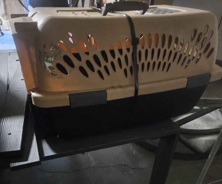 Sm Dog Crate