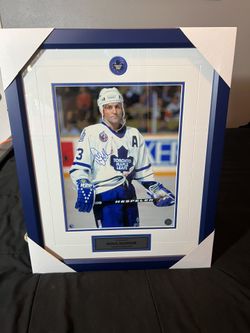 Doug Gilmour Autographed Poster With Frame 