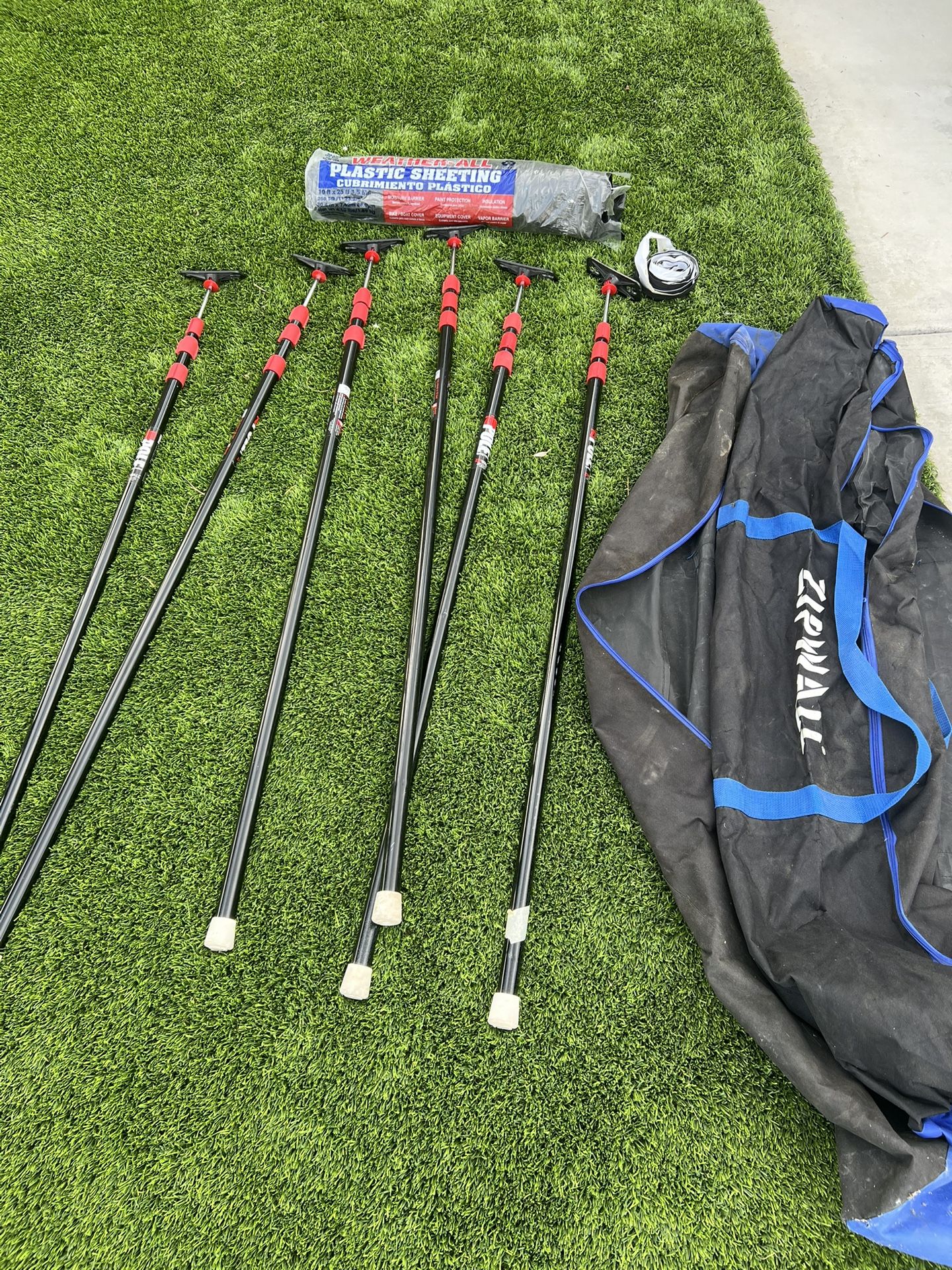 Zip wall With 6 Poles And Plastic