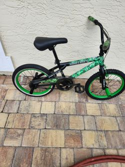 Clean 18 inch wheel boys bmx bike