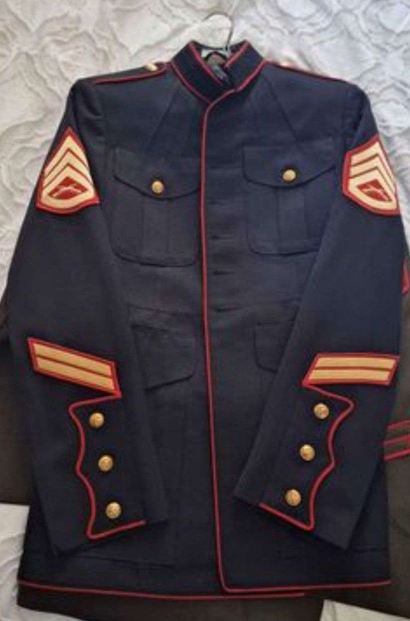USMC Dress Blues Coat (39S)