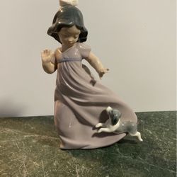 NAO Lladro Girl In lavender Dress With Dog 