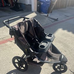 2012 Bob Revolution Duallie Stroller - 2 Seat Jogging Stroller