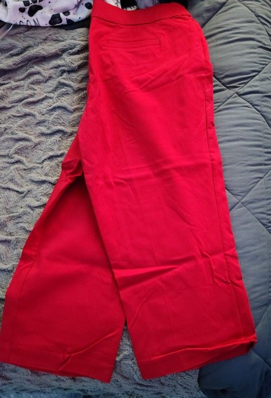Red Capri Pants