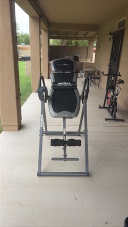 Inversion table