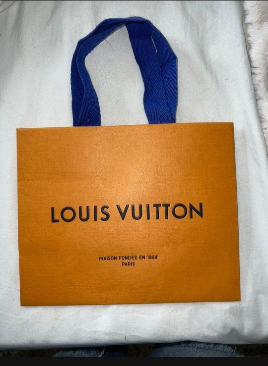 Louis Vuitton Shopping Bag