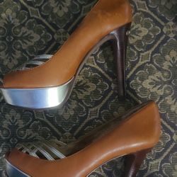 MICHAEL KORS  heels  Size 5.5