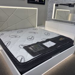 HOT DEAL🔥🔥4PC White Bedroom Set w/ LED Lights and Storage (Mattress No Included)