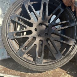 Road Force Luxury Wheels and tires x4 295/30/24